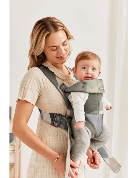 MOCHILAS PORTABEBES - Babybjorn Porta Bebé Mini Khaki verde