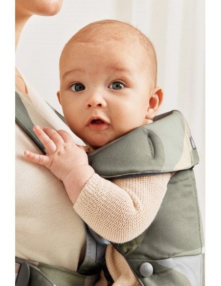 MOCHILAS PORTABEBES - Babybjorn Porta Bebé Mini Khaki verde